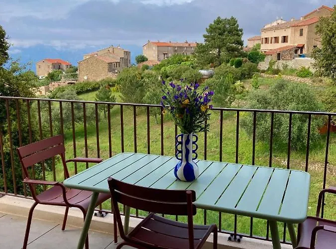 Vignarella Meuble De Tourisme Classe 5 Etoiles Avec Terrasse