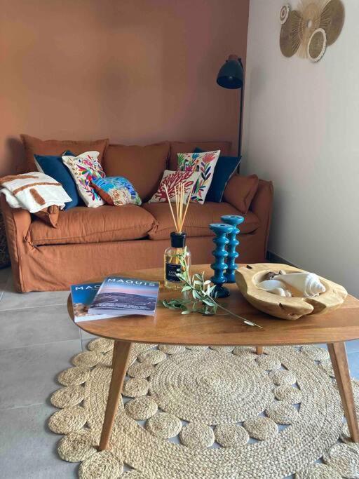 Vignarella Meuble De Tourisme Classe 5 Etoiles Avec Terrasse Appartamento Piana (Corsica)