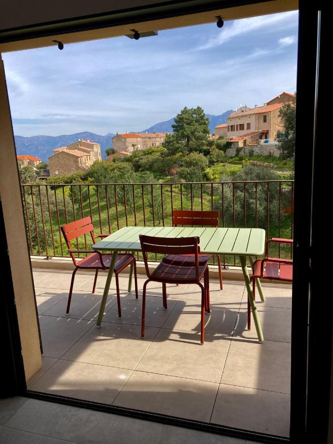 Vignarella Meuble De Tourisme Classe 5 Etoiles Avec Terrasse Piana (Corsica)